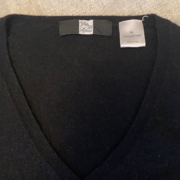 SAKS 5TH AVENUE CASHMERE SWEATER - Picture 3 of 4